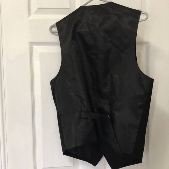 Perry Ellis Vest - Picture 5 of 8